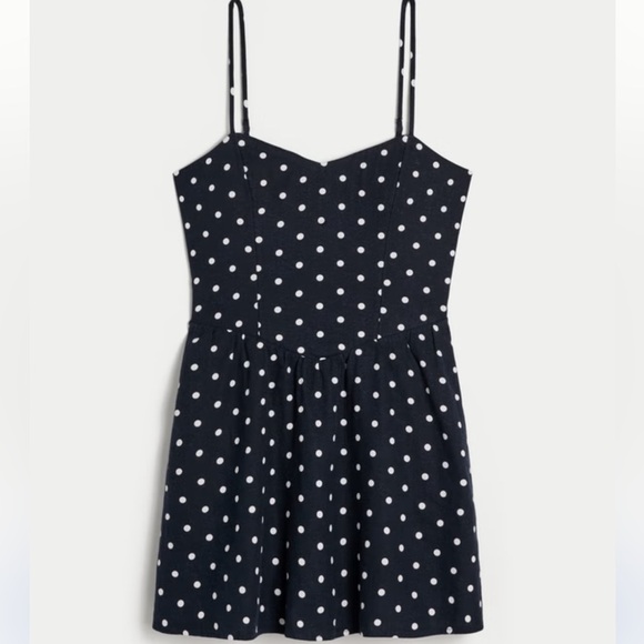 Hollister Dresses & Skirts - Hollister Open-Back Linen-Blend Mini Dress.